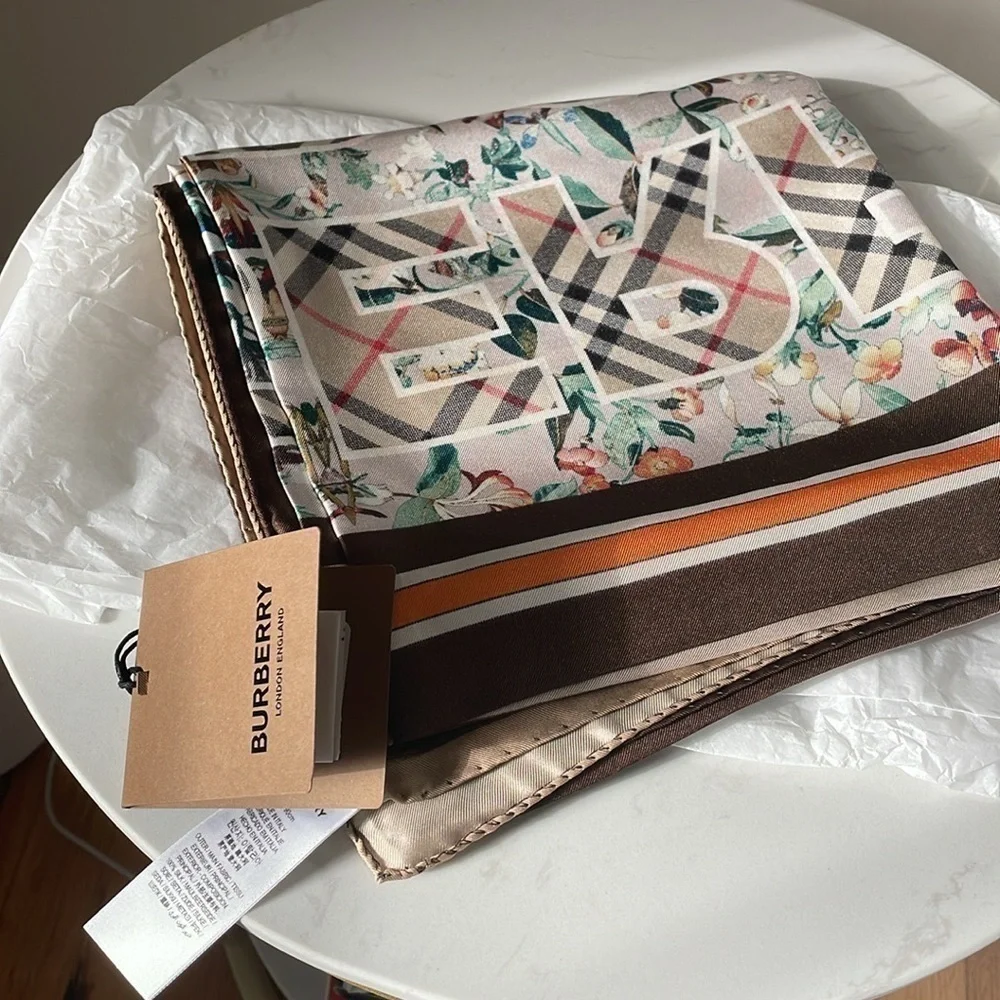 NWT BURBERRY Montage Print 100% Silk Scarf Unisex